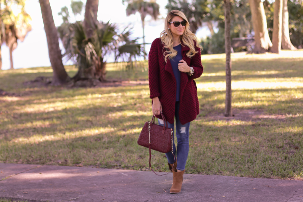 Chicwish sweter with nordstrom jeans piko top tory burch bag-6