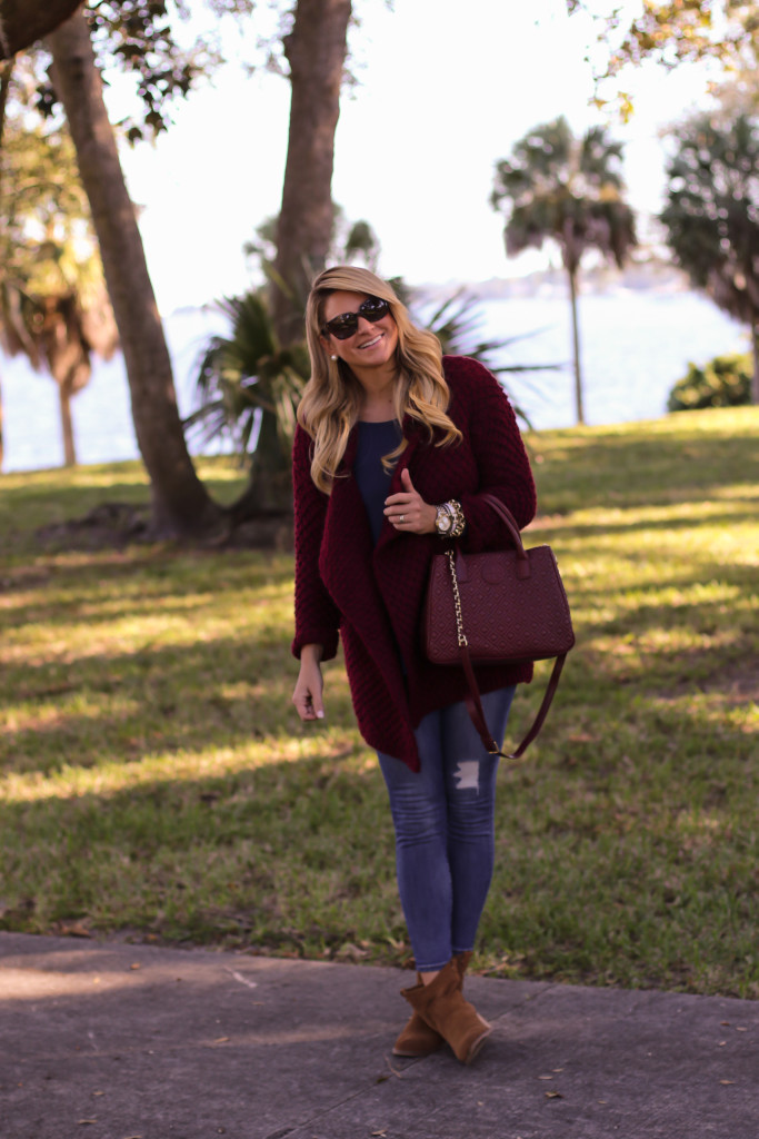 Chicwish sweter with nordstrom jeans piko top tory burch bag