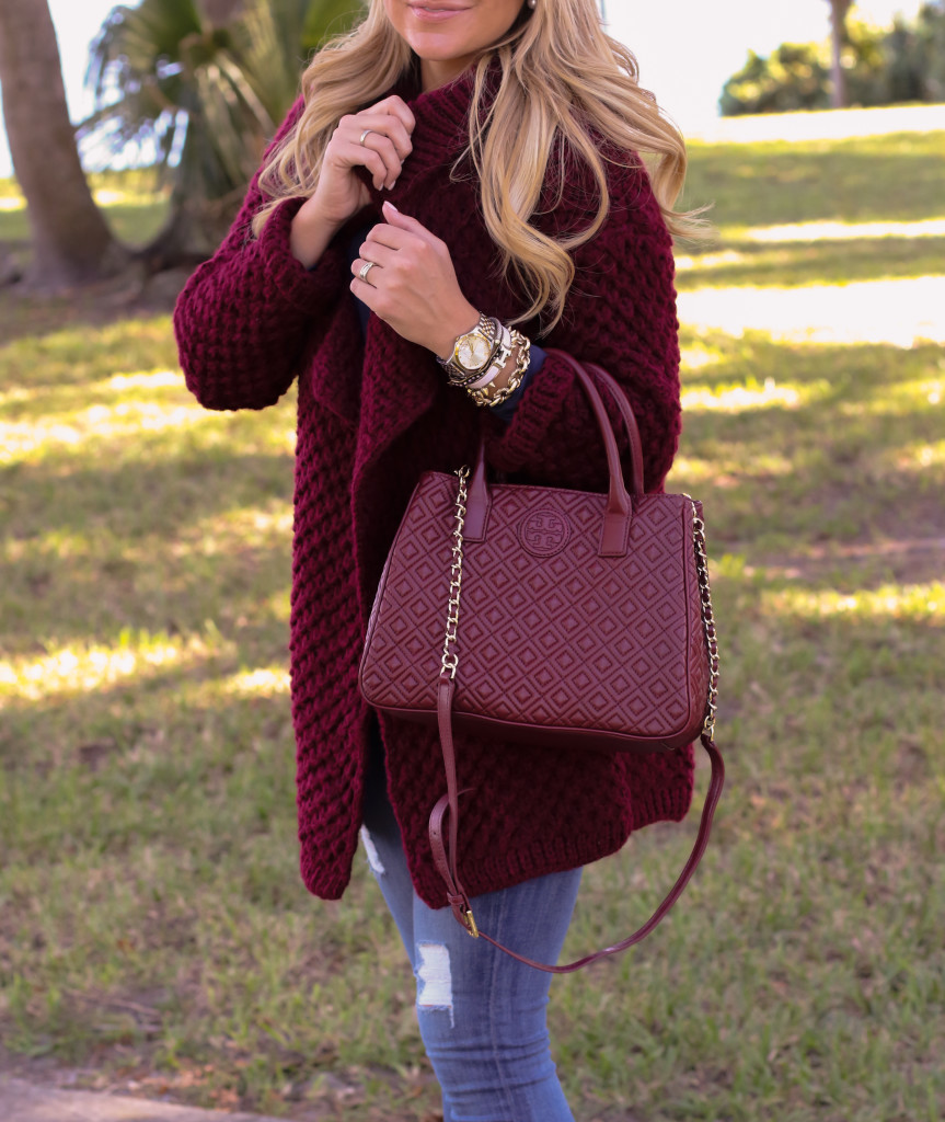 Chicwish sweter with nordstrom jeans piko top tory burch bag-8