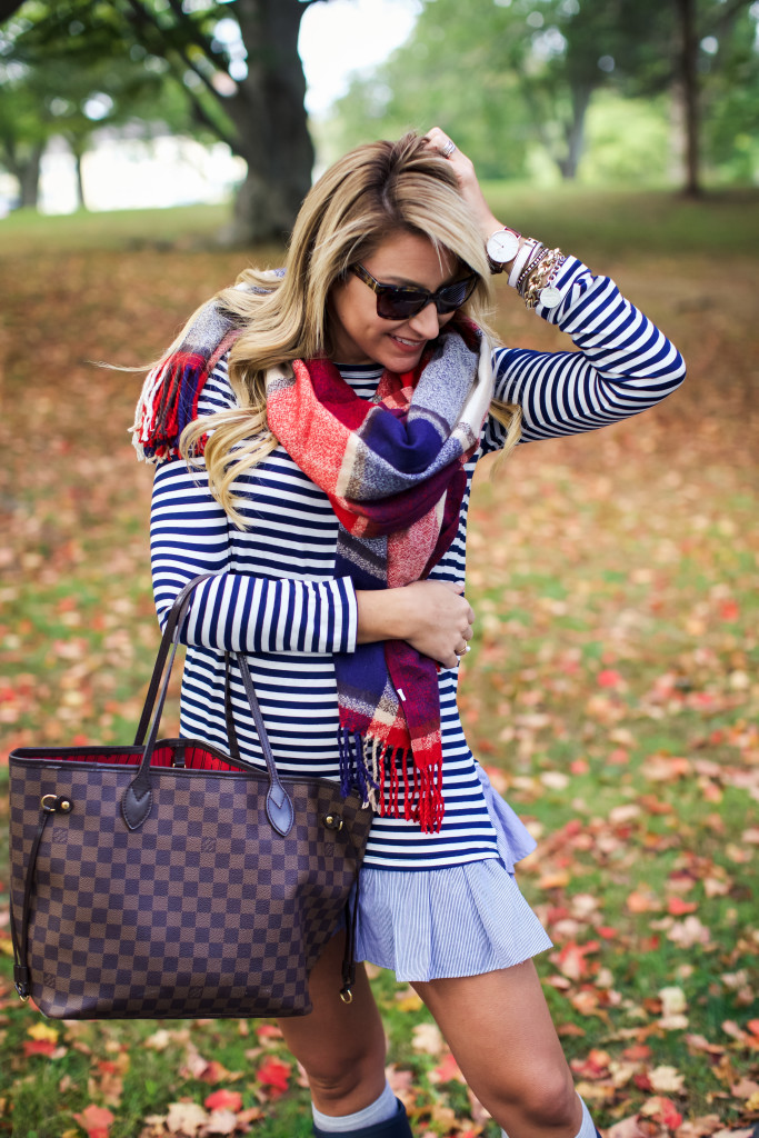 Stripe Ruffle Hem Dress. How to wear and style Hunter boots in the fall. Preppy Southern New England Style._-8