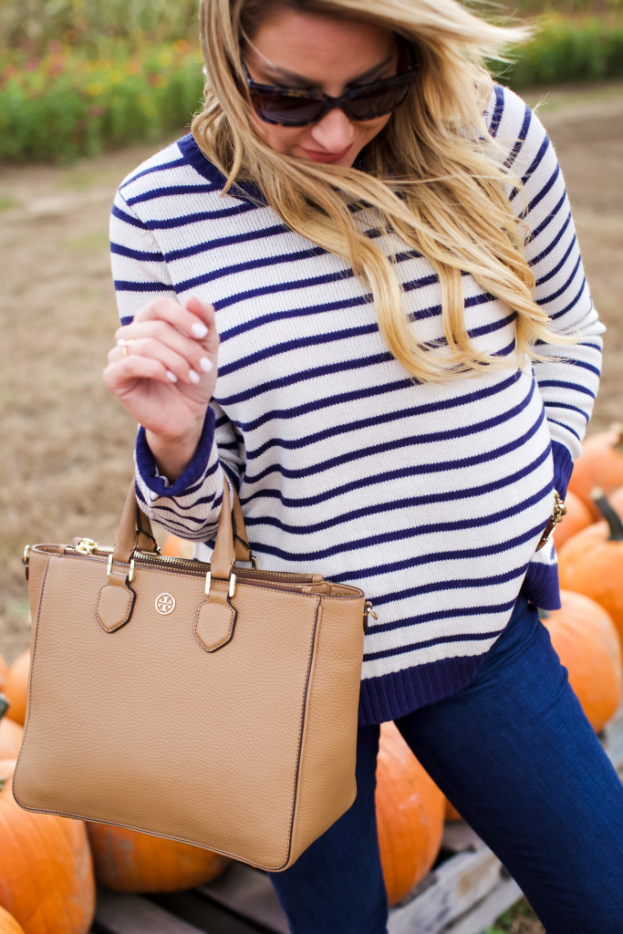 What to wear to a pumpkin patch for pumpkin picking. How we wear bean boots in the fall. Fall preppy style. New England style-14