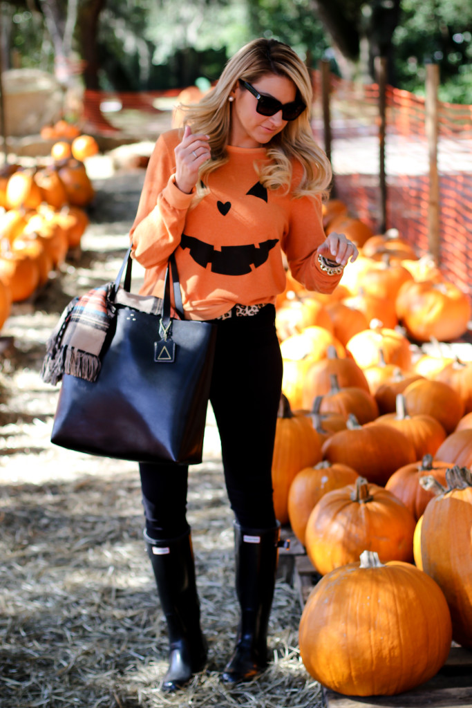 Wildfox Pumpkin Sweatshirt. What to wear to the pumpkin patch. Black Hunter Boots. October Plaid Scarf._-2